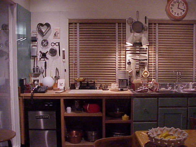 juliachildskitchen.jpg
