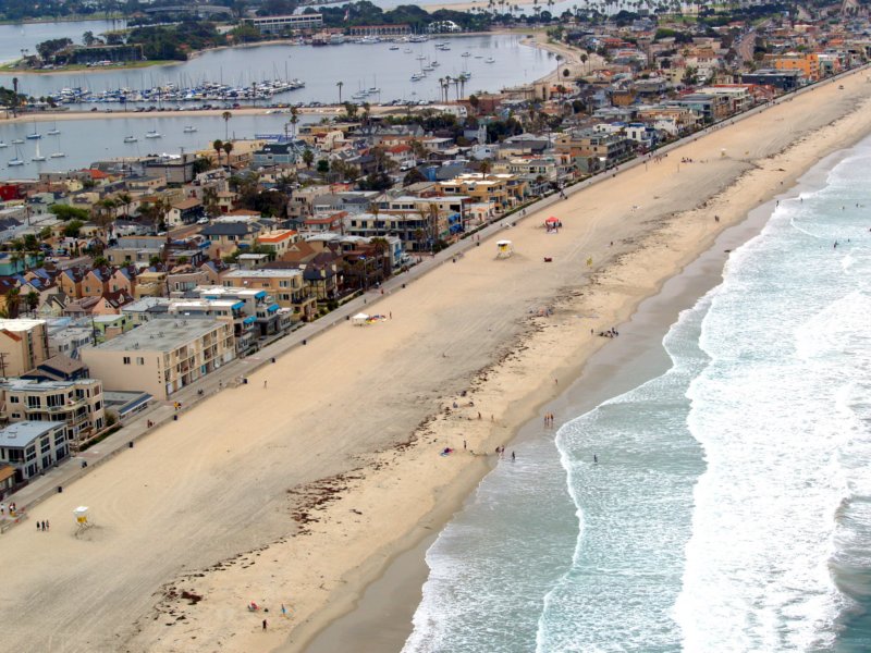 missionbeach.jpg