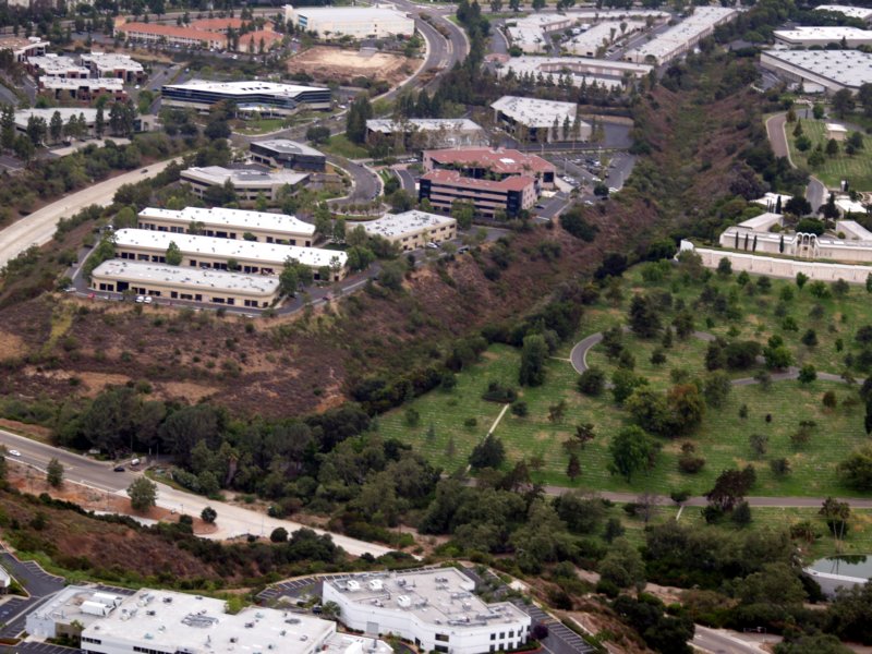 elcaminomemorialcemetery5.jpg