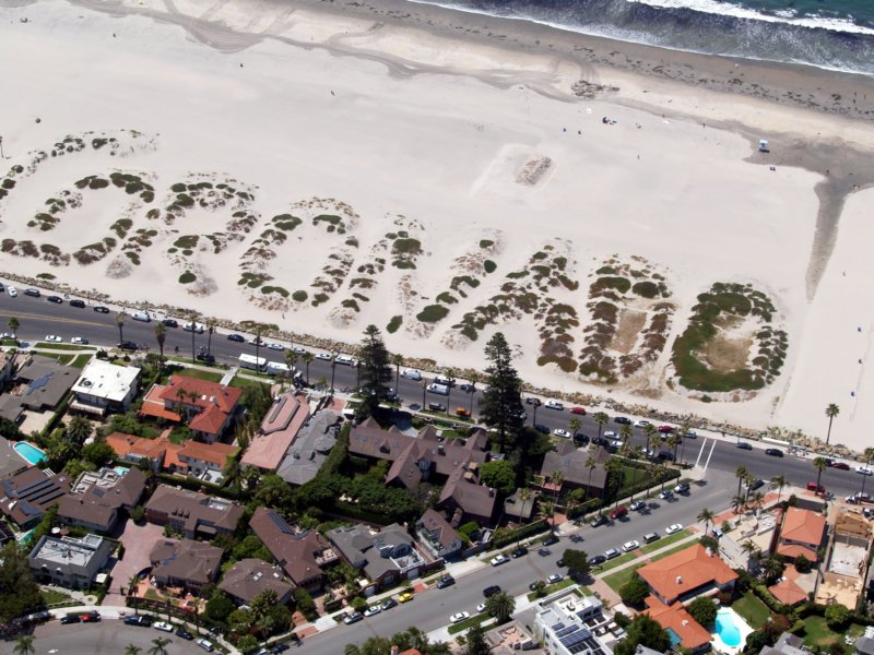 coronadobeach.jpg