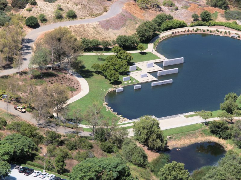 carlsbadcollegebllake4.jpg