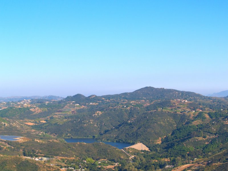 turnerlakeescondido.jpg