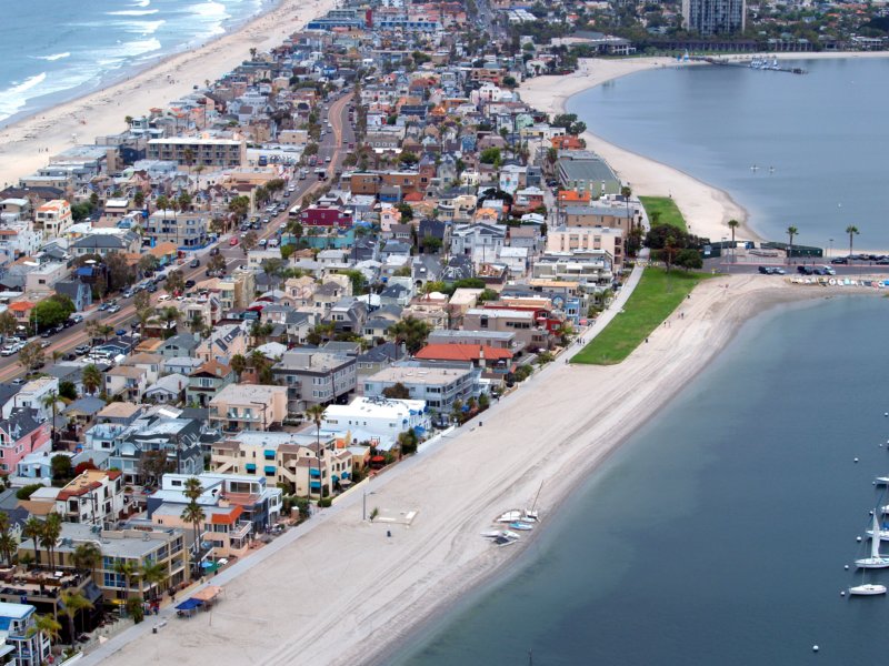 missionbeachbay.jpg