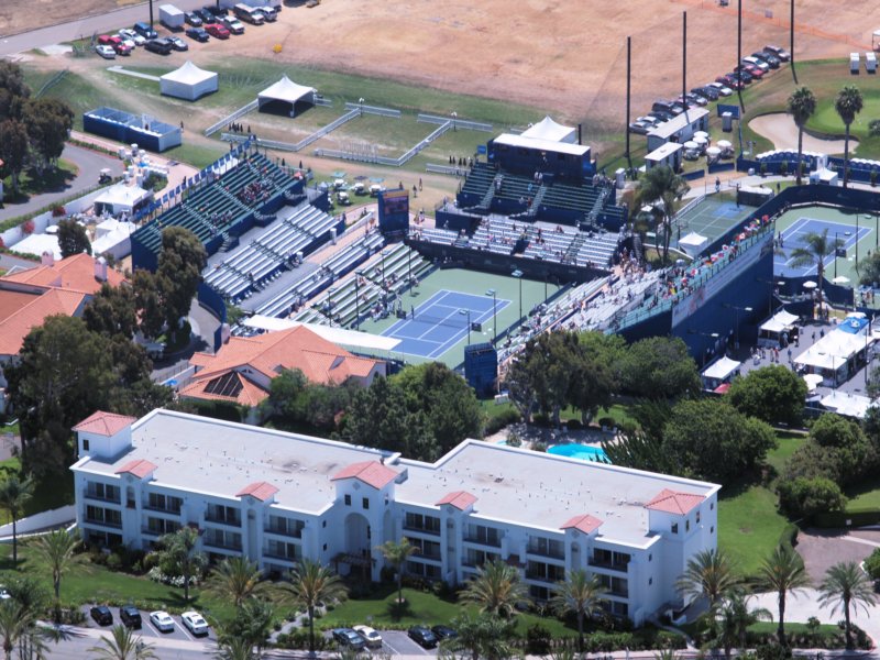 lacostatennis.jpg