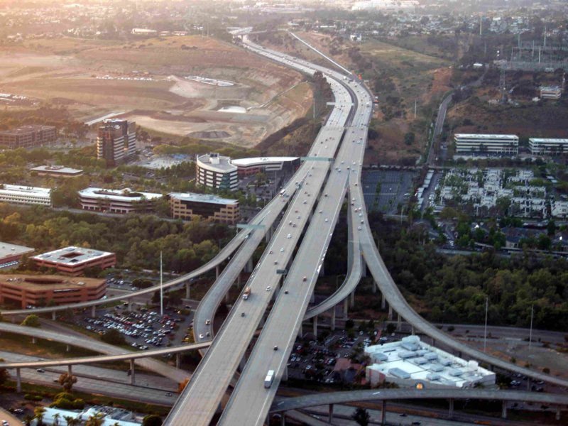 freeway8058.jpg