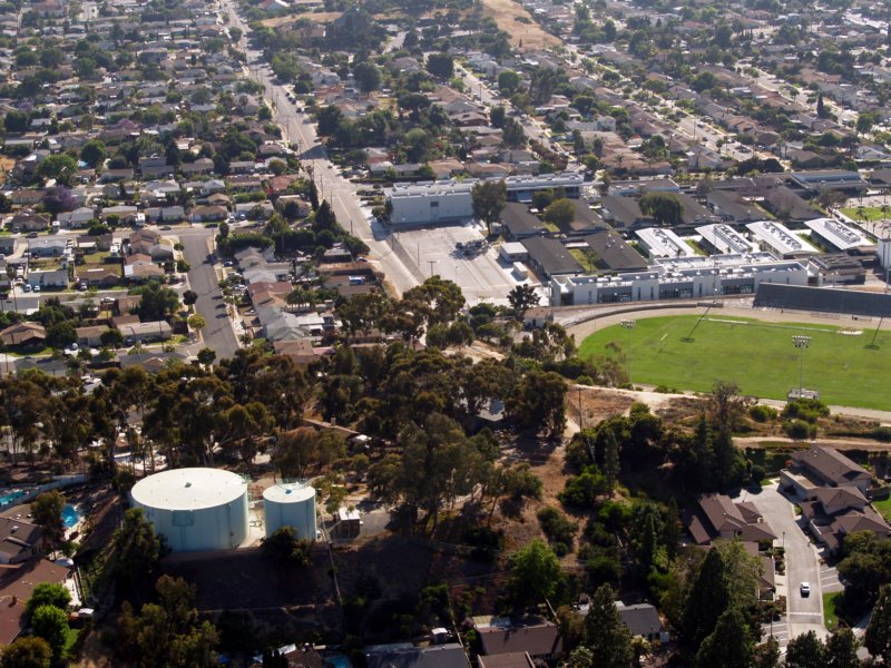 hilltophighschool.jpg