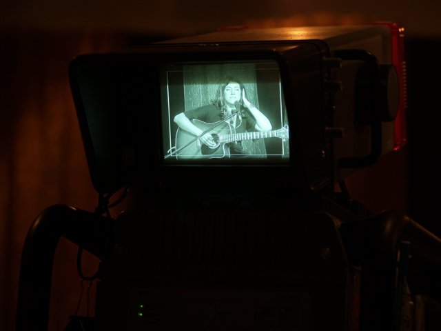 camera2.jpg