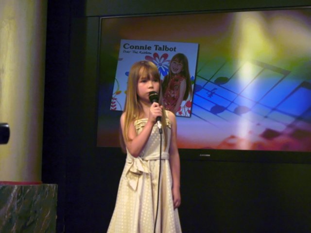 connietalbot_06_10_2009_68.jpg