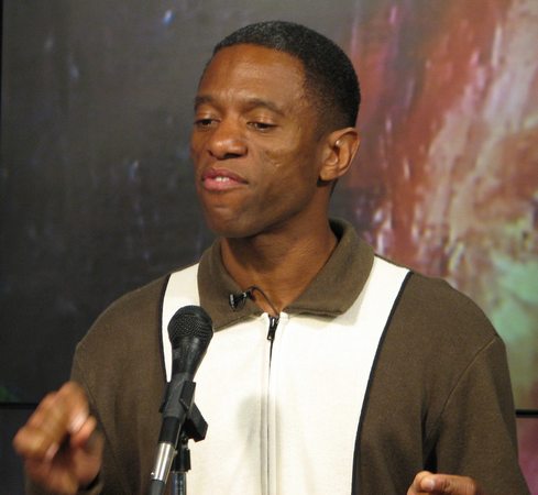 Singer Earl Thomas