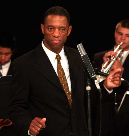 Singer Earl Thomas