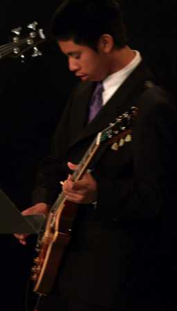 Singer Earl Thomas