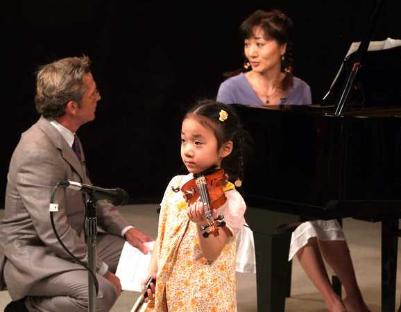Violin Prodigy Elli Choi