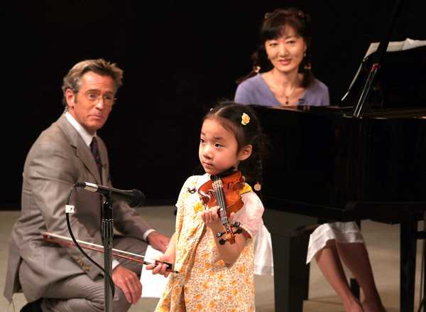 Violin Prodigy Elli Choi
