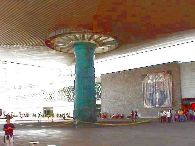 mvc271a.jpg