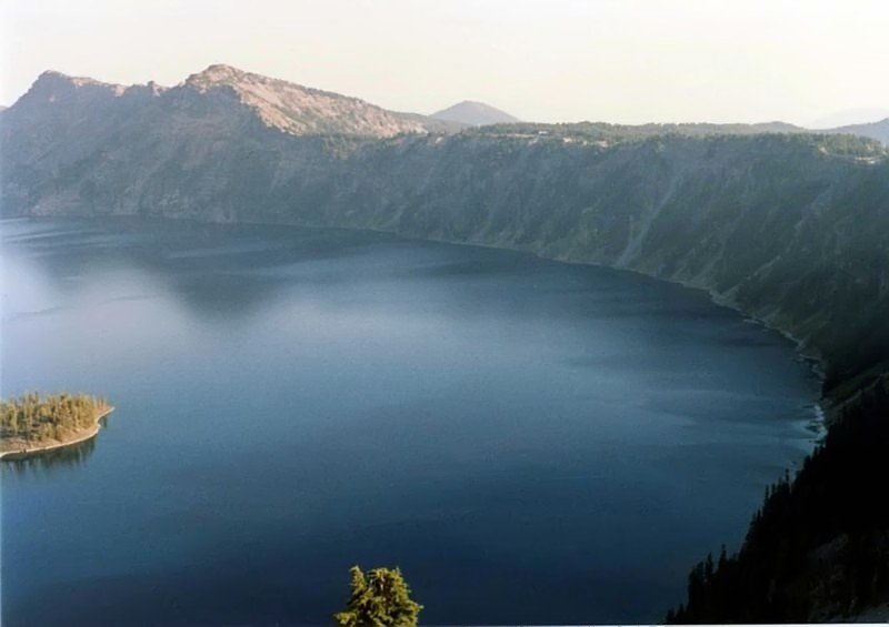 craterlakeb113f8001.jpg