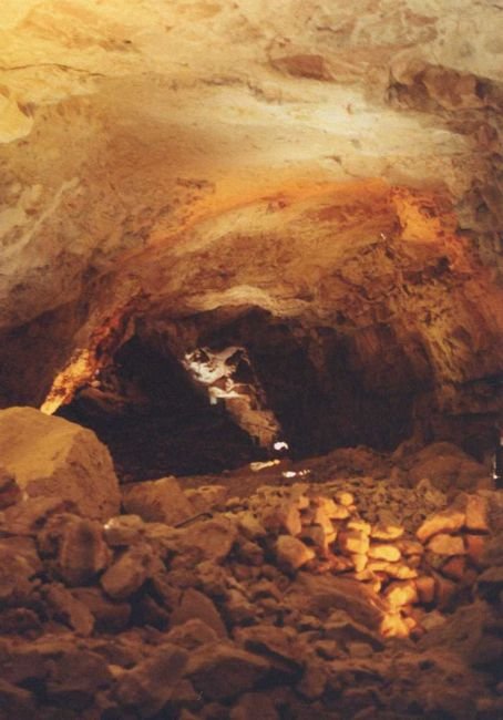 grandcanyoncavernb_165800.jpg