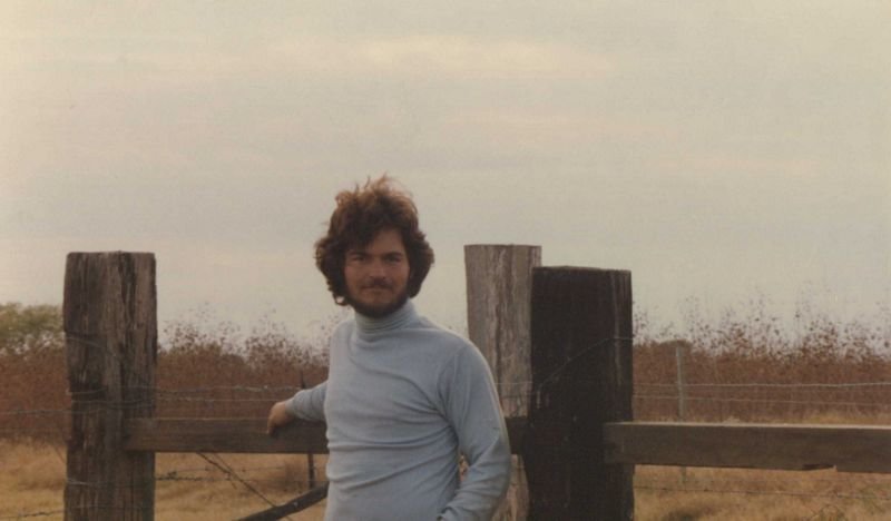 phil059800.jpg