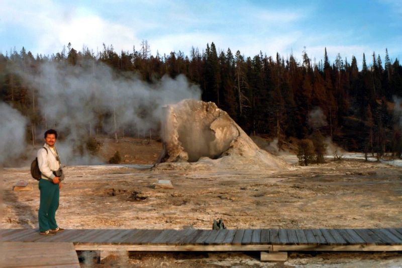 philgeyser028_filteredb.jpg